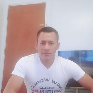 Meet your Posher, Ramiro